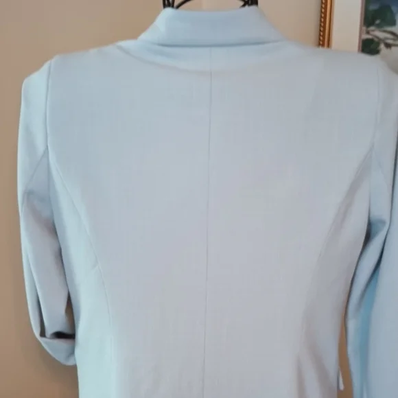 House of Harlow 1960 Blue Blazer with Wide Lapels and Relaxed Fit - Picture 7 of 12